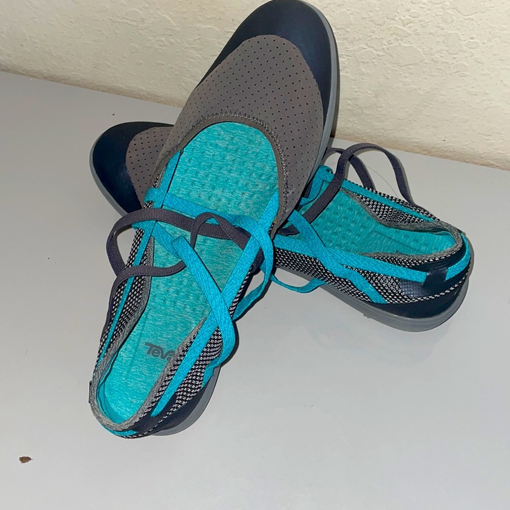 Teva - Picture 5 of 7